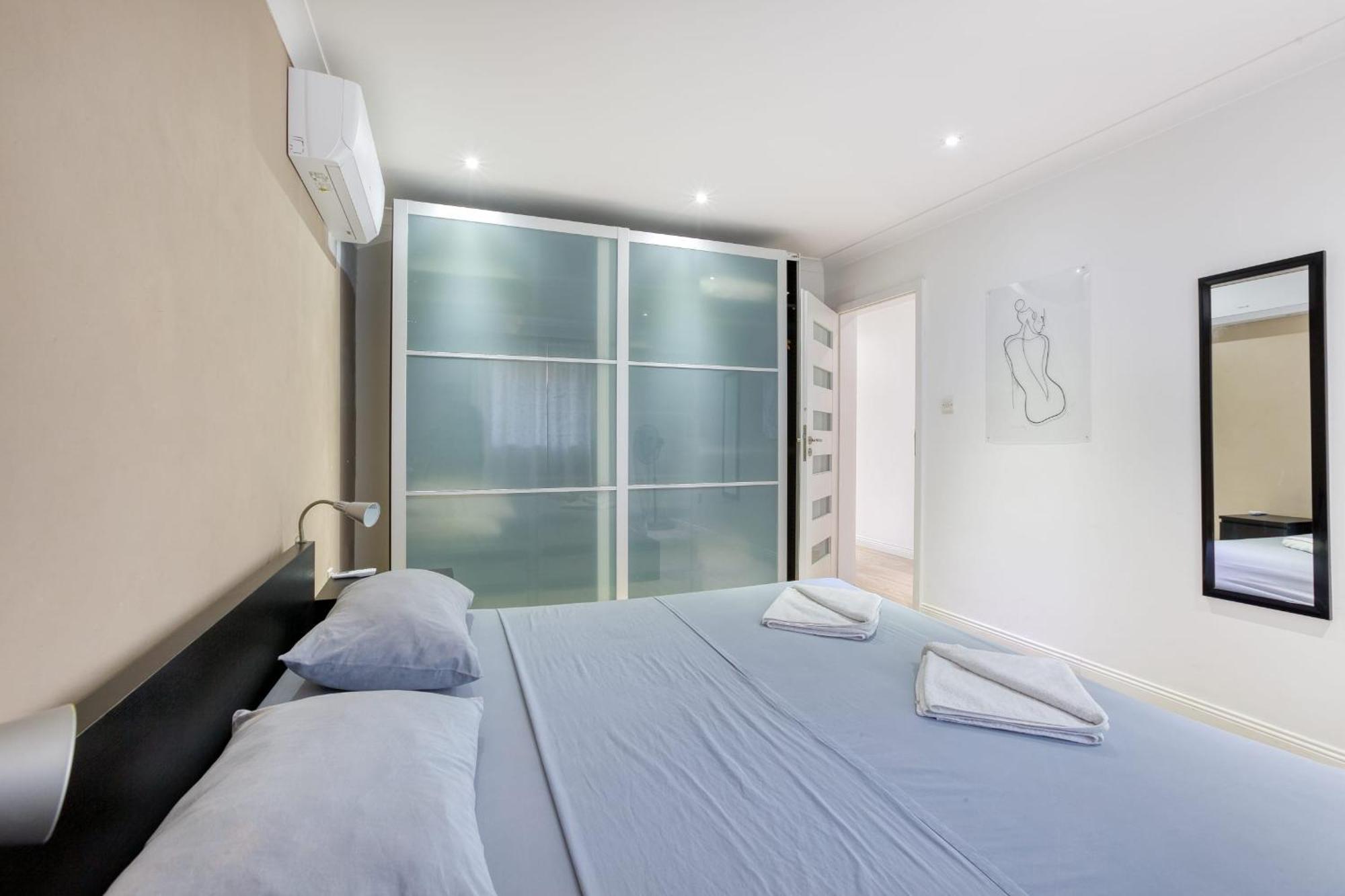 Seafront Apartment-Hosted By Sweetstay Pietà Екстериор снимка
