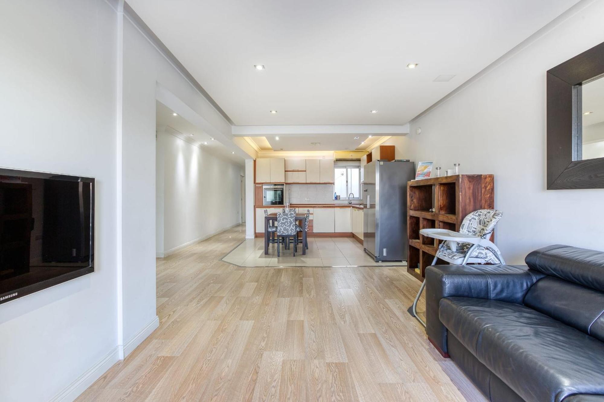 Seafront Apartment-Hosted By Sweetstay Pietà Екстериор снимка